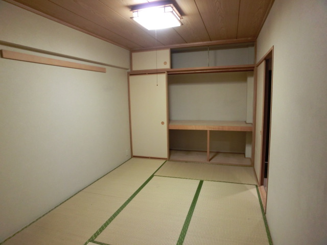 Other room space