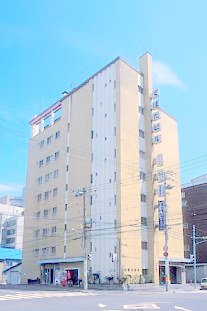 Building appearance. You can move in within the initial cost 70,000 yen