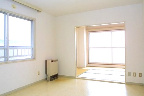 Living and room. Elevator charming rent Wanted ・ This balcony 2LDK ☆ 