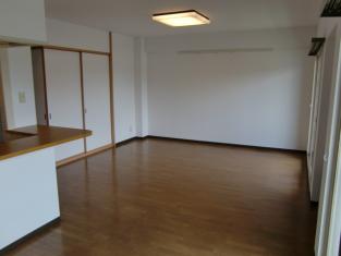 Living and room. ~ Sapporo's largest listing amount ~ Looking for room to big center shops! 