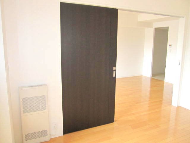 Other room space. It is very recommended because it is a beautiful floor plan a built shallow! ! 