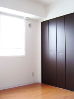 Other room space. Western-style room is also bright ☆ 