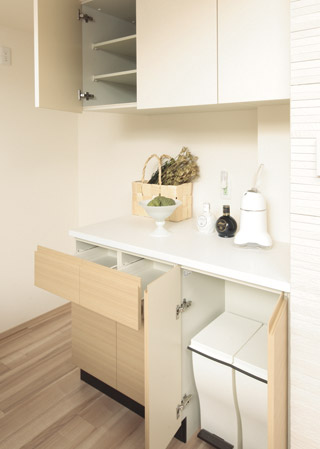 Kitchen.  [Cupboard] Provided with a dust box storage space, Easy to use, A beautiful cupboard also to look into every household has been standard equipment. (Same specifications)