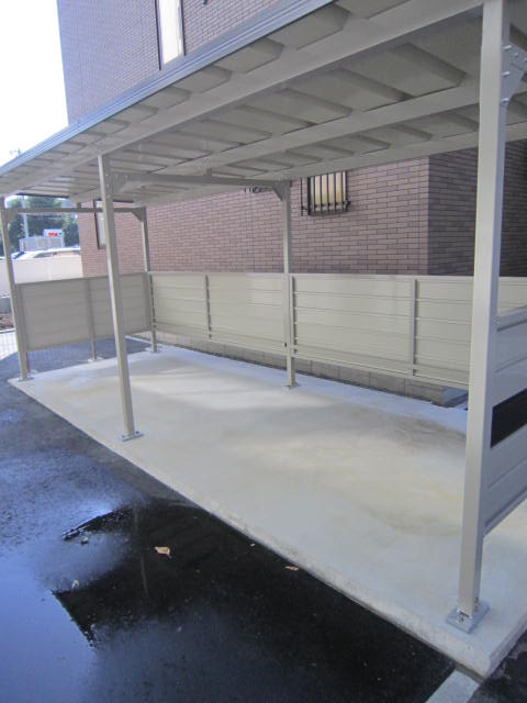 Other common areas. In Covered parking lot, Protect your precious bike from the rain. 