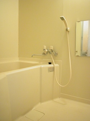 Bath. ~ Sapporo's largest listing amount ~ Looking for room to big center shops! 