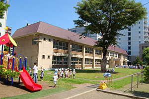 kindergarten ・ Nursery. Odori kindergarten (kindergarten ・ Nursery school) to 200m