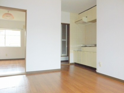 Living and room. Renovated of popular 1LDK! Very attractive even your rent