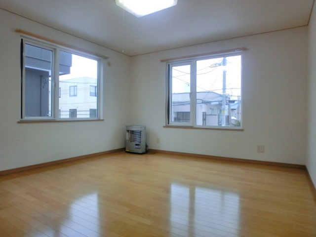 Living and room.  ※ It is a photograph of the inverted room