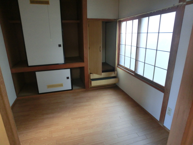 Other room space