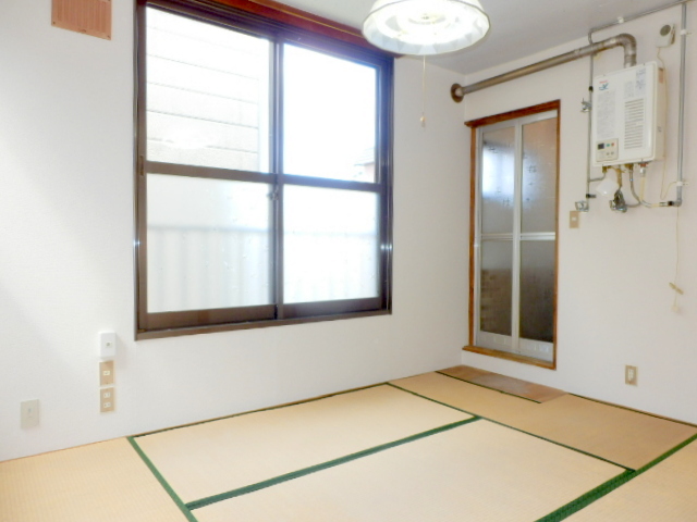 Living and room. I do not think the rent 10,000 yen