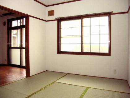 Other room space. It is also a good tatami of state! 