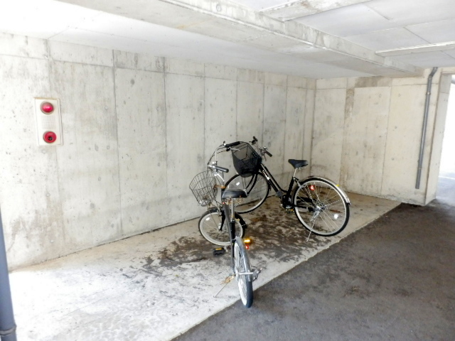 Other common areas. It is with indoor bicycle parking