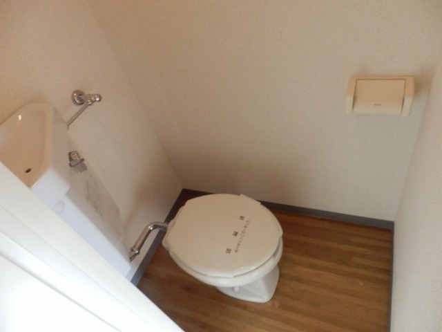 Toilet