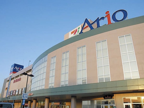 Shopping centre. Ario 538m to Sapporo (shopping center)