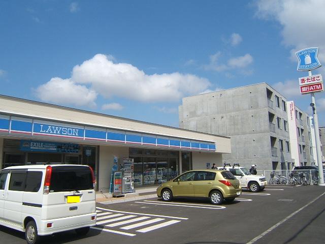 Convenience store. Lawson Sapporo Kita 18 Higashi-chome store up (convenience store) 486m