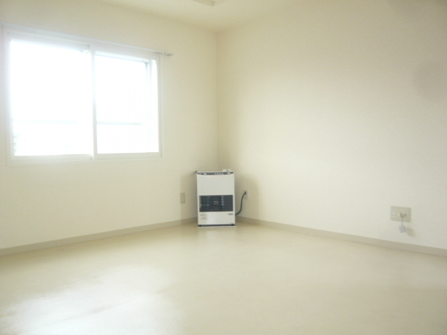 Living and room. This room of white keynote! 