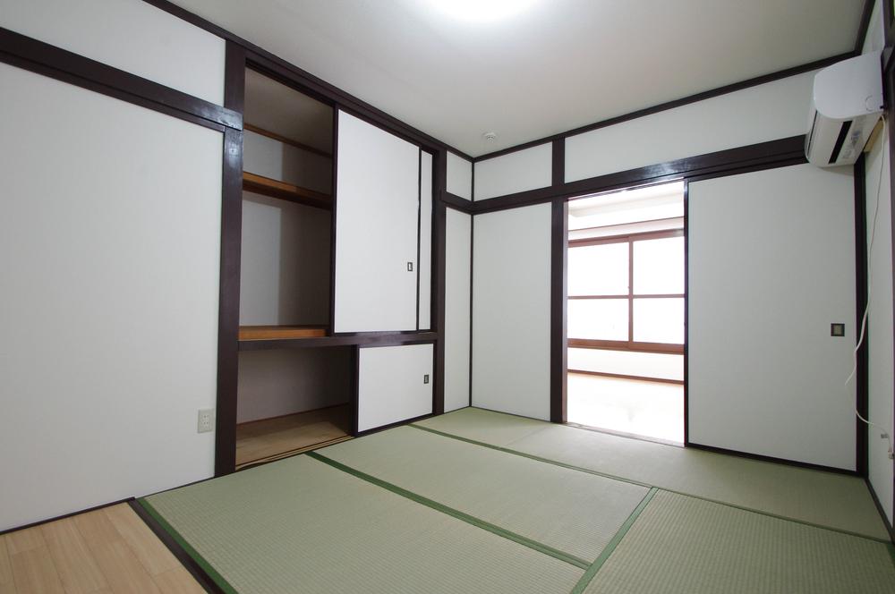 Non-living room. Japanese style room