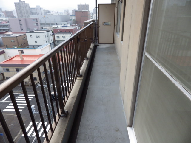 Balcony. Horizontal type of balcony ☆ I will Jose lot laundry ☆