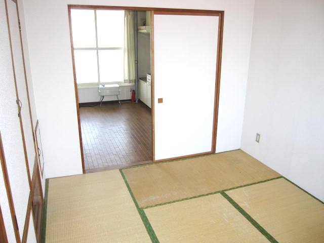 Living and room. It calm the Japanese-style room