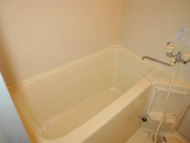 Bath.  ※ The photograph is to type 6, Room. 