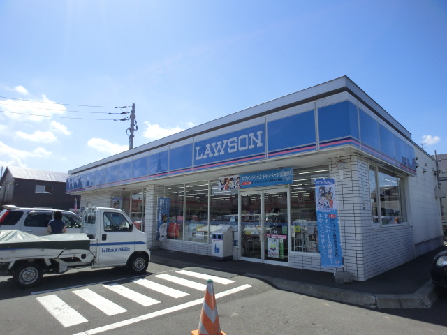 Convenience store. 508m until Lawson Sapporo Kita 38 Johigashiten (convenience store)