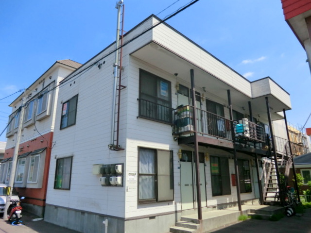 Building appearance. Worth seeing! ! Rent is 16,000 yen!