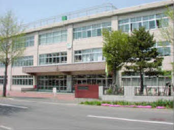 Primary school. 323m to Sapporo Tatsukita elementary school (elementary school)