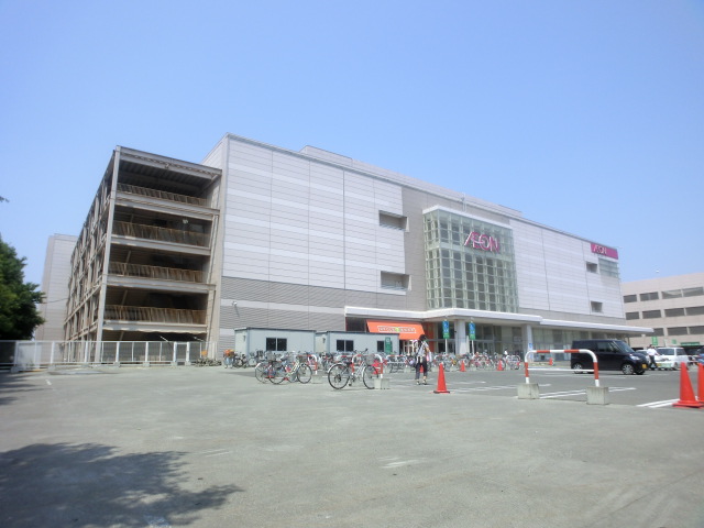 Shopping centre. 765m until ion Sapporo Motomachi Shopping Centre (shopping center)