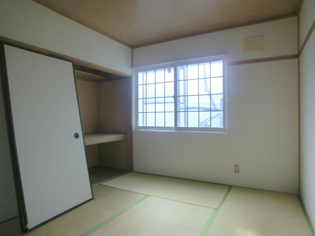 Other room space