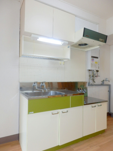 Kitchen. It is beautifully cleaning being completed