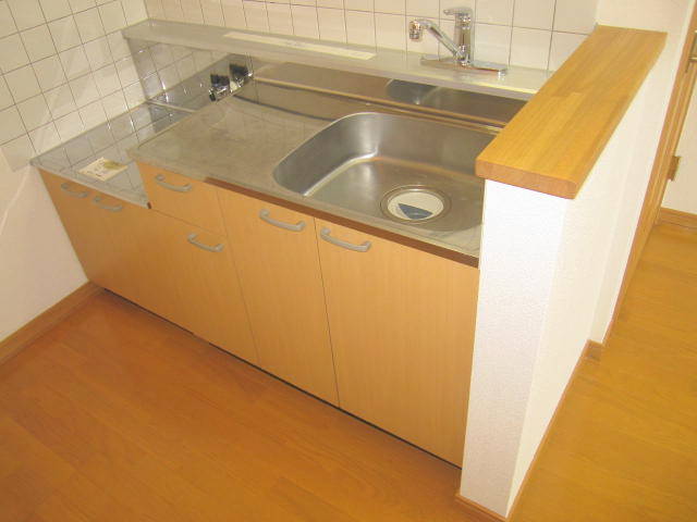 Kitchen. It is a popular independent kitchen! ! 