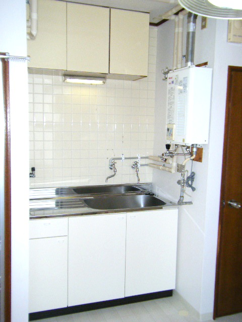 Kitchen. It is a new article of the kitchen