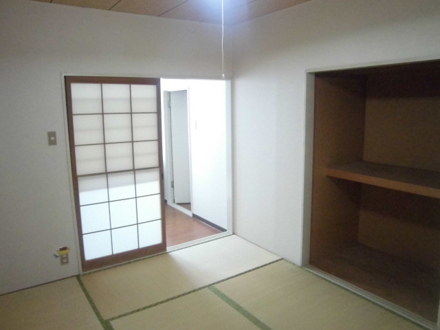 Other room space