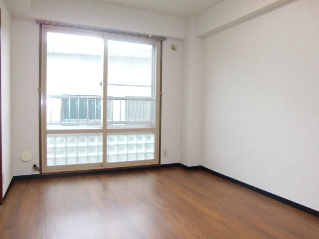Other room space. It is east ☆ 