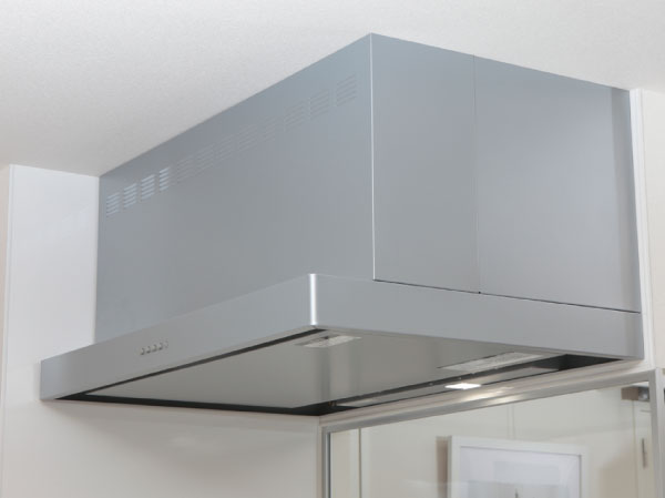 Kitchen.  [Rectification Backed range hood] Greater force to inhale by the rectifier Backed is, Cleaning is also easy (same specifications)