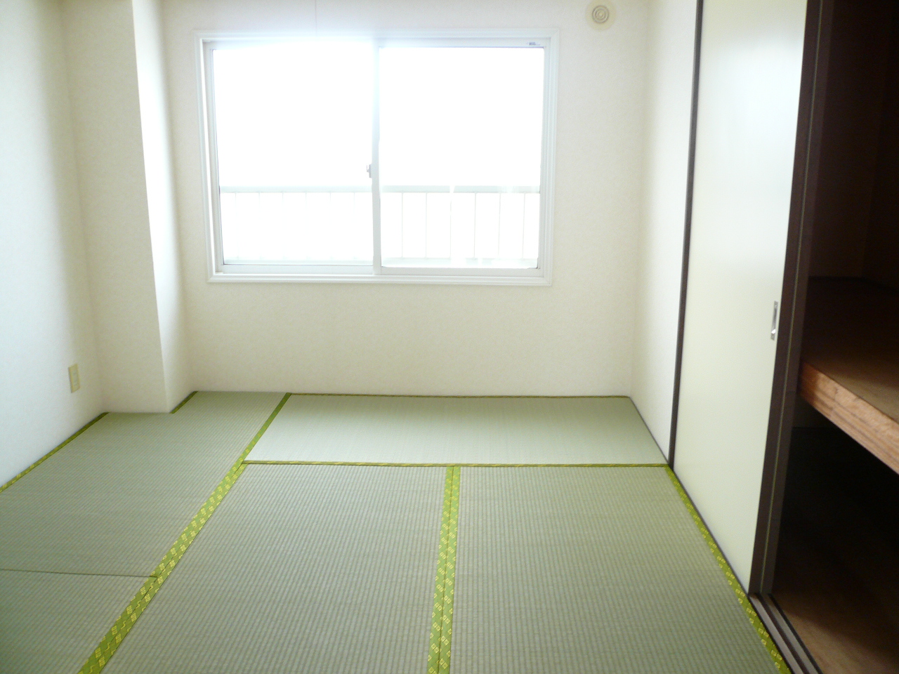 Other room space. Japanese style room