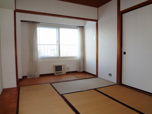 Other room space. Japanese style room