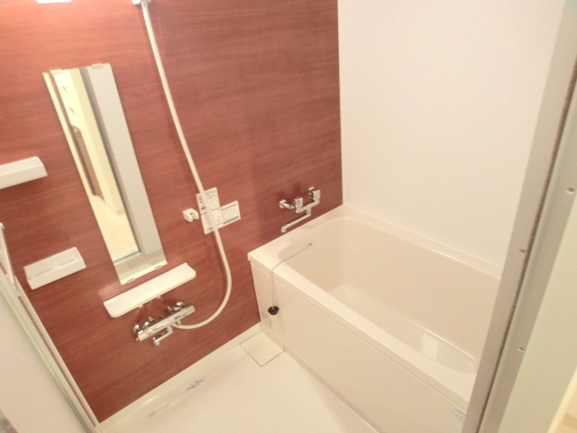 Bath. Spacious bathroom space