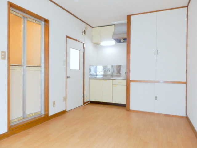 Living and room. The room is beautifully renovated