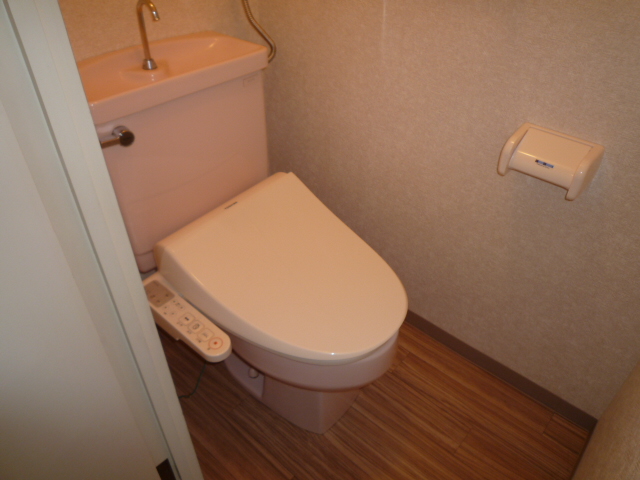 Toilet. With Washlet ☆ 