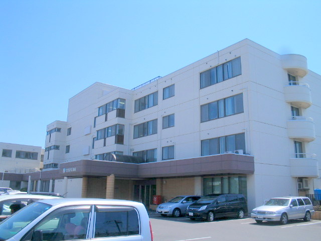 Hospital. 325m until the medical corporation Association Caress Sapporo Hokko Memorial Hospital (Hospital)