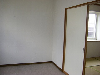 Other room space. Western-style room + Japanese-style room