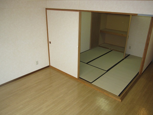 Other room space