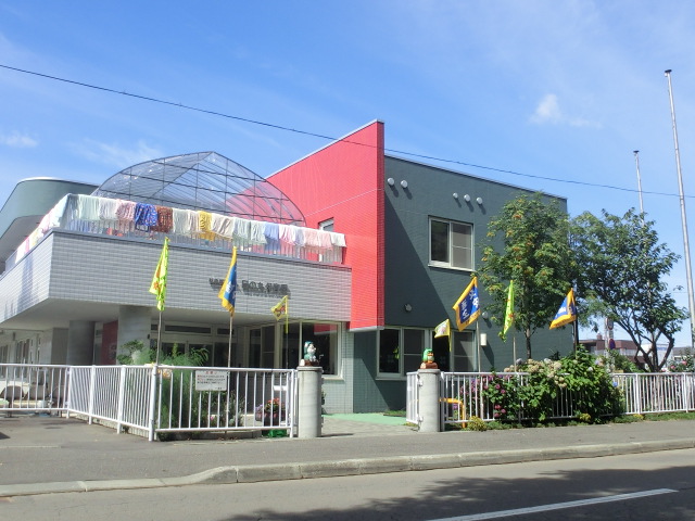 kindergarten ・ Nursery. Hinomaru nursery school (kindergarten ・ 364m to the nursery)