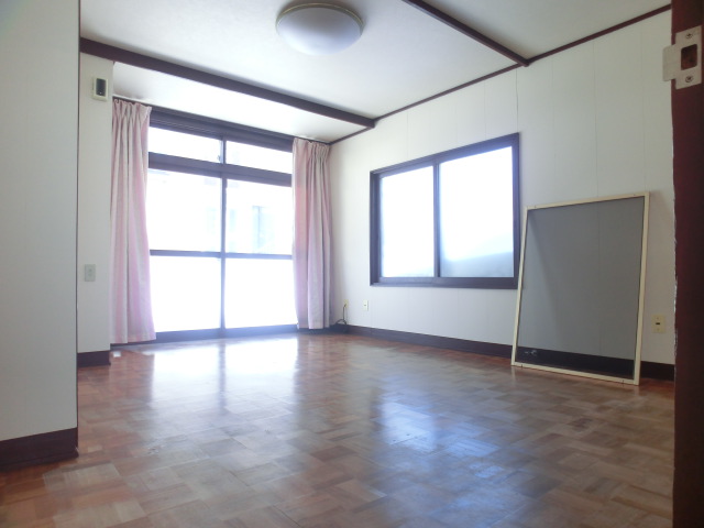 Other room space.  ※ It is a different building of the room number
