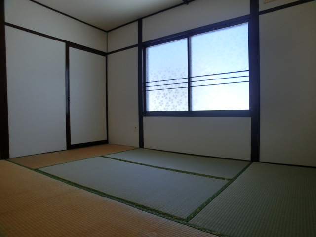 Other room space.  ※ It is a different building of the room number