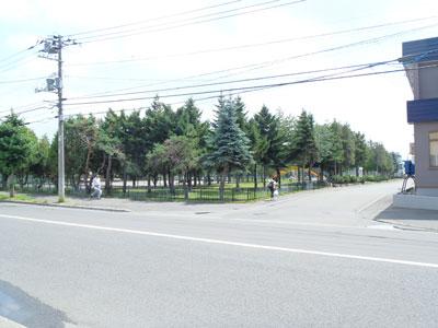 park. 387m until Nishikoen Sakae