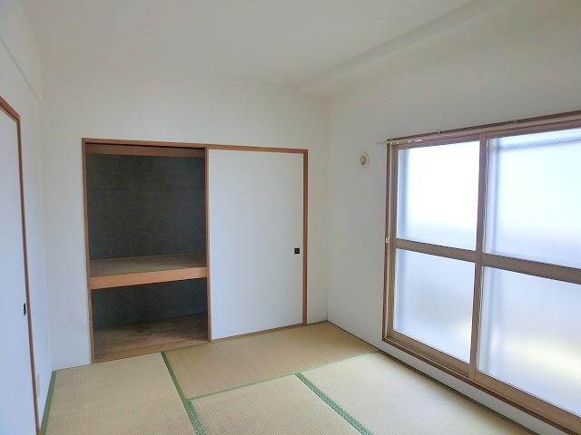 Other room space