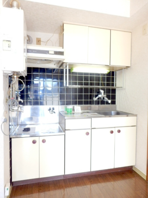 Kitchen. It is beautifully cleaning being completed