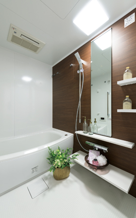 Bathing-wash room.  [bath] With always clean and comfortable, Care even easier, Peace of mind ・ Bathroom safety features have evolved